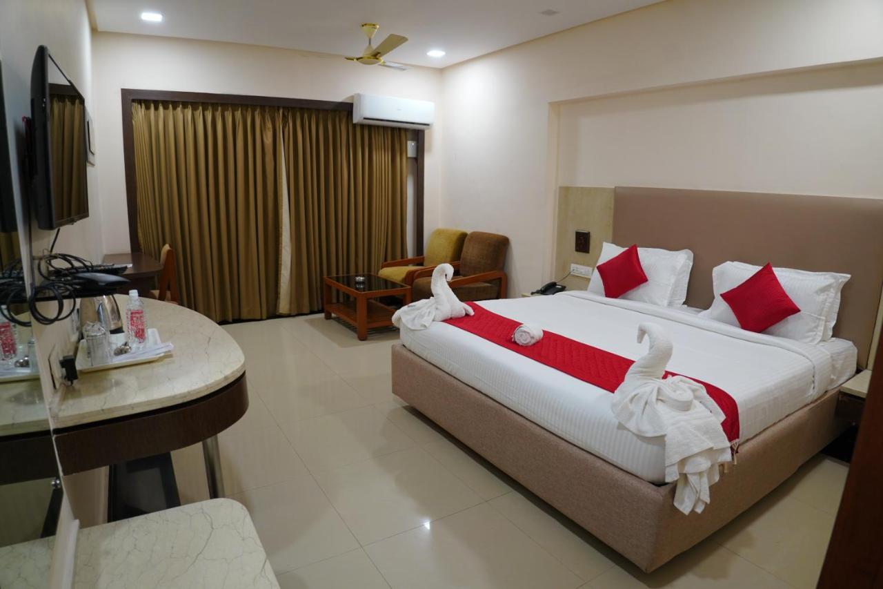 Hotel Grand Nagarjuna By Konark Hotels Guntūr Extérieur photo