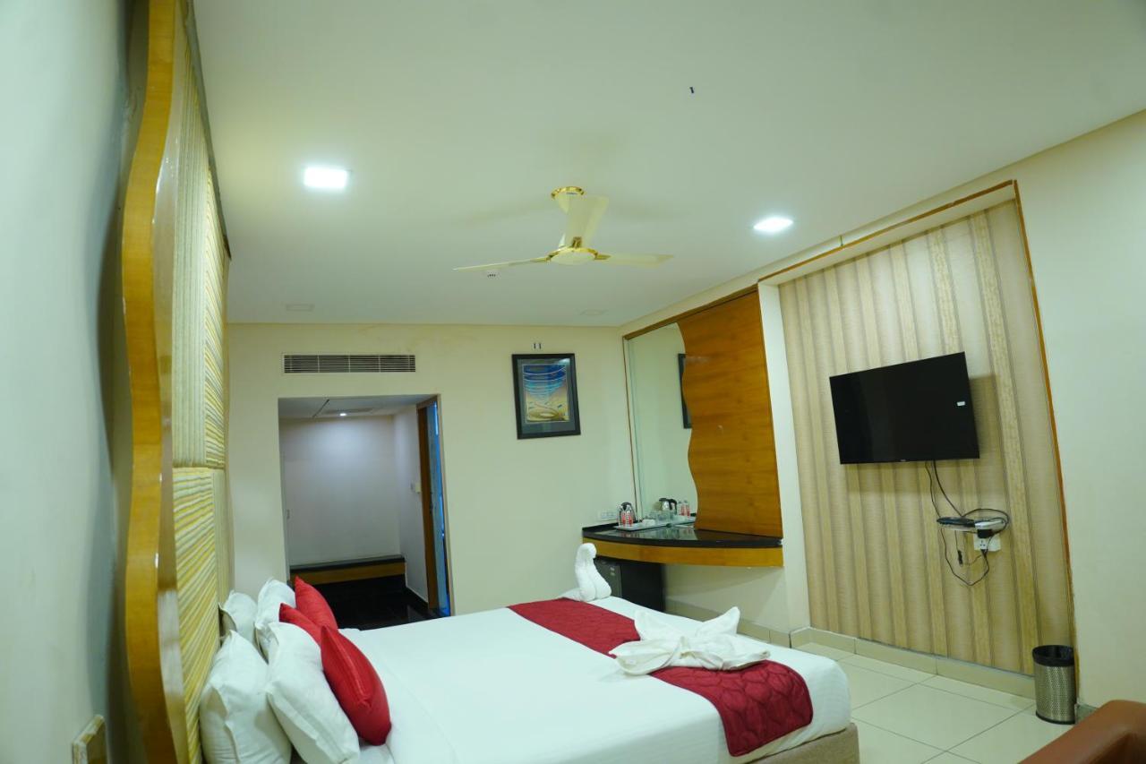 Hotel Grand Nagarjuna By Konark Hotels Guntūr Extérieur photo