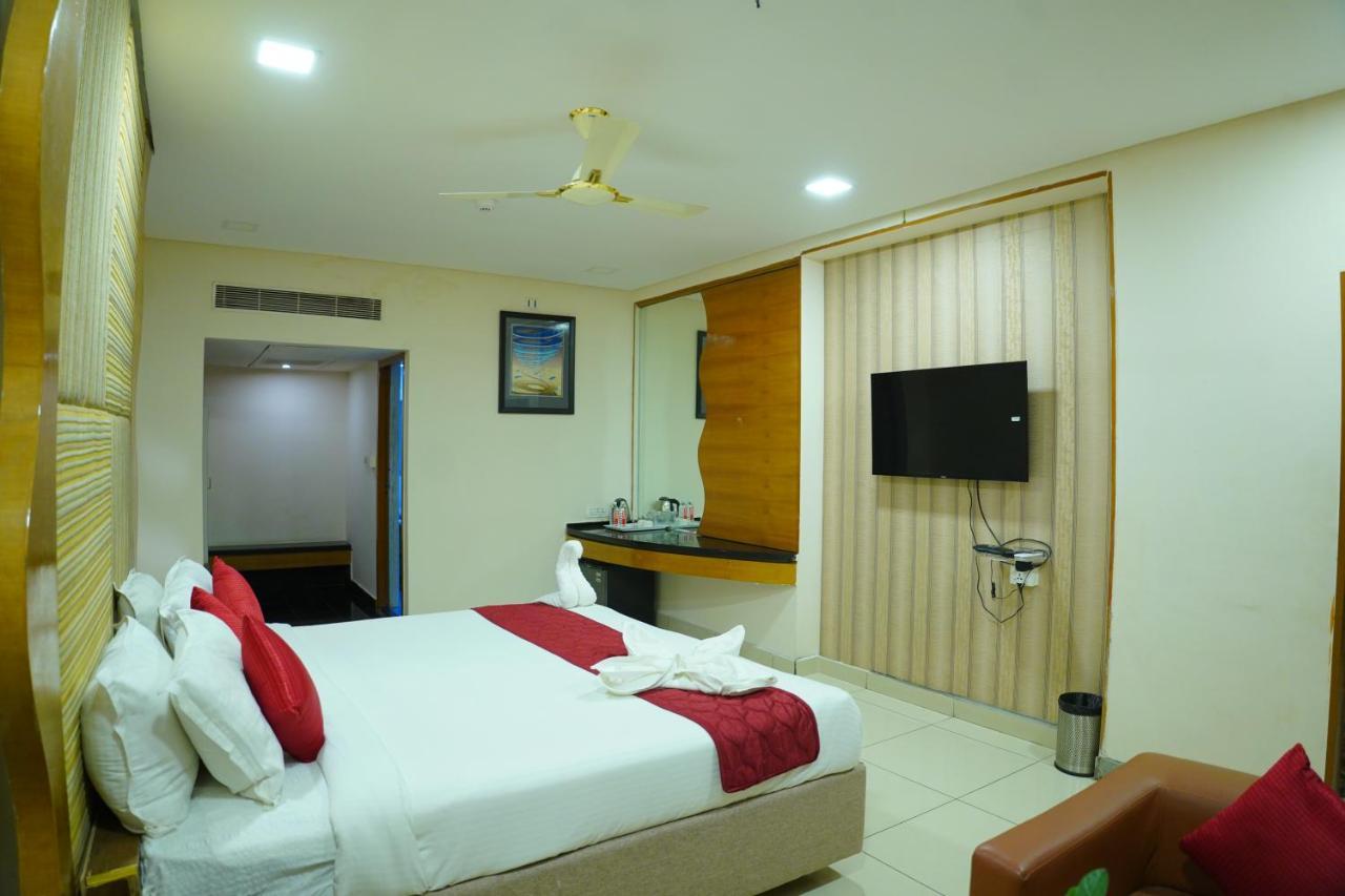 Hotel Grand Nagarjuna By Konark Hotels Guntūr Extérieur photo